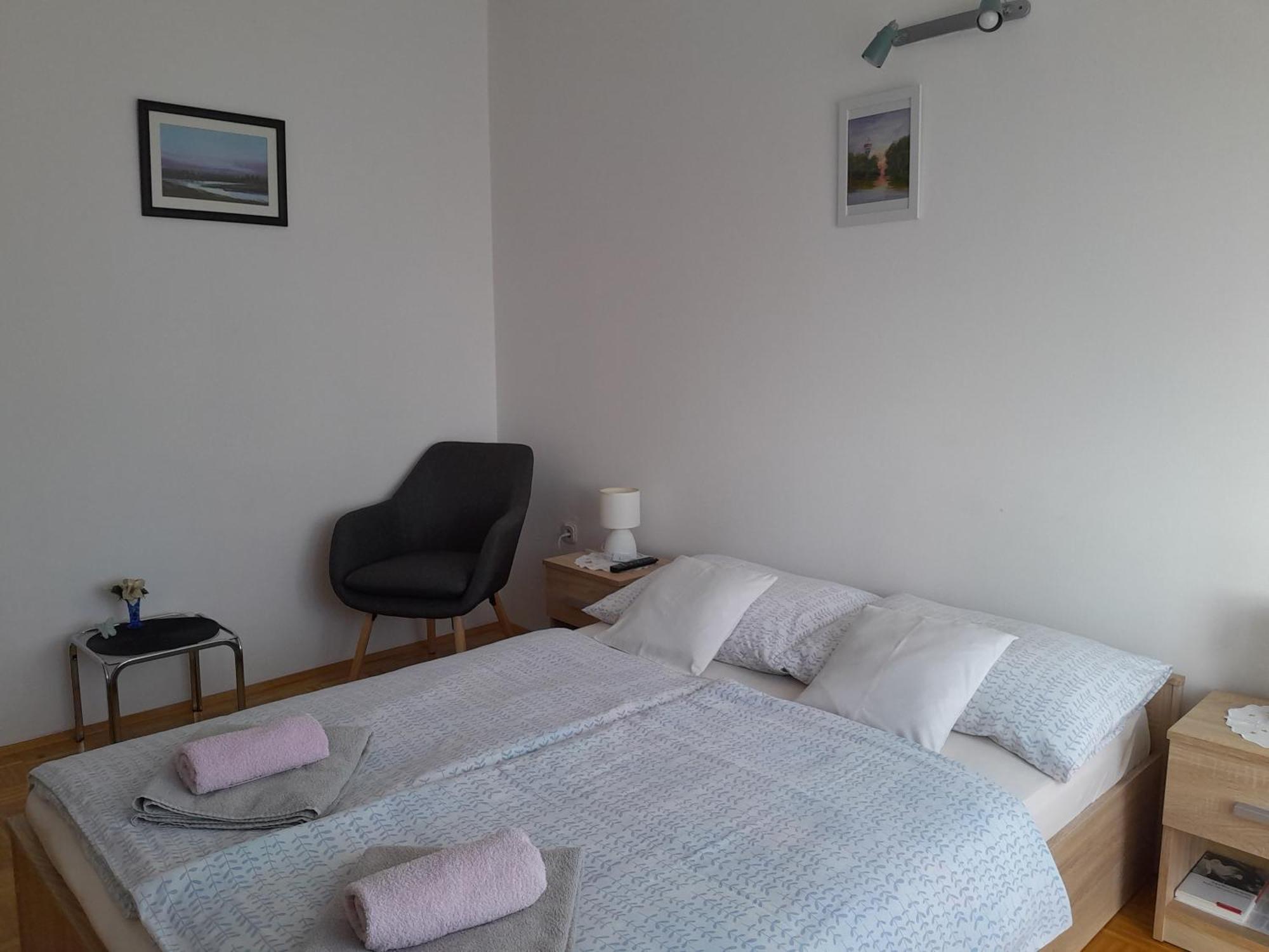 Apartman Kod Dide I Bake ヴコヴァル エクステリア 写真