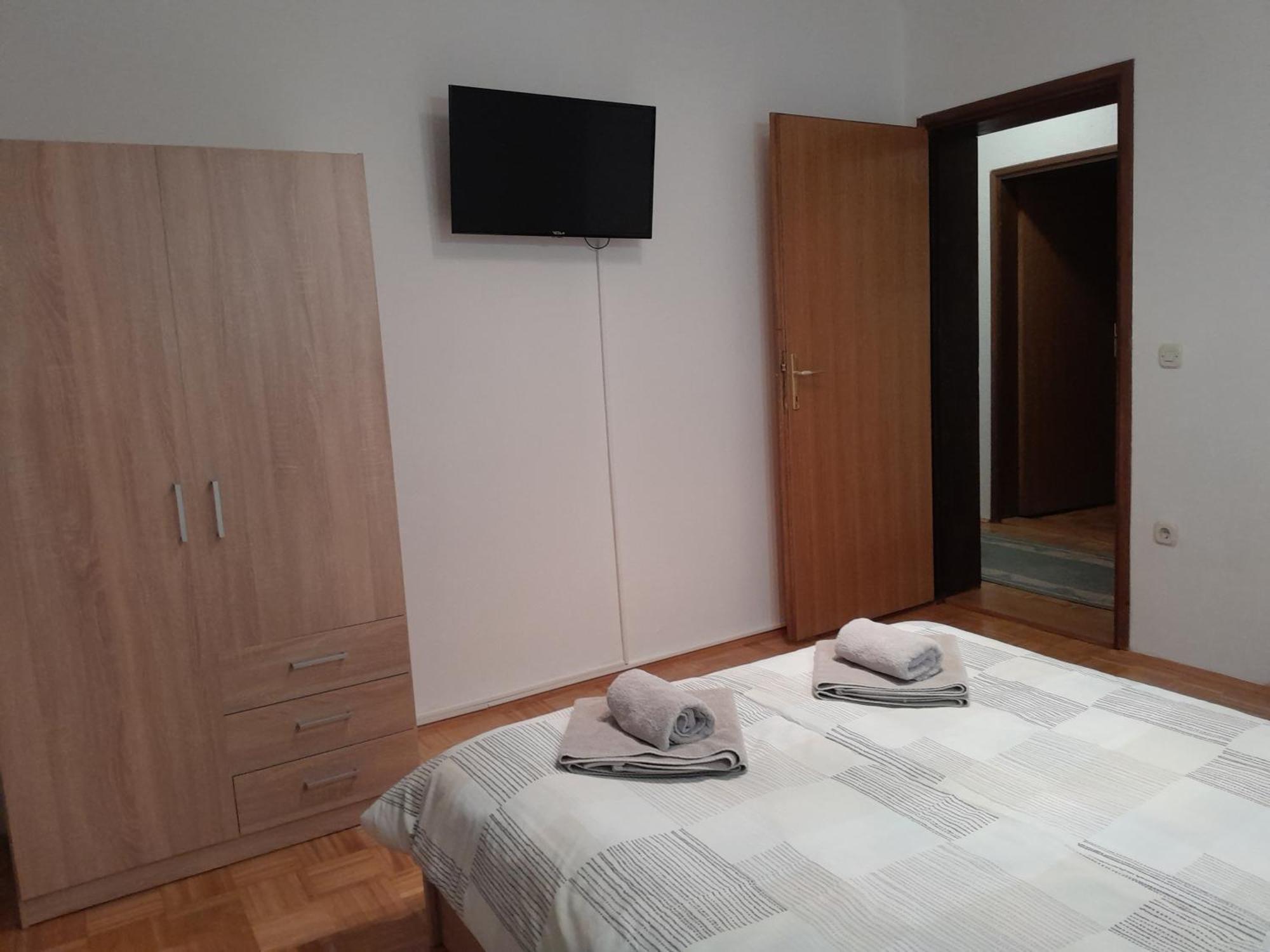 Apartman Kod Dide I Bake ヴコヴァル エクステリア 写真