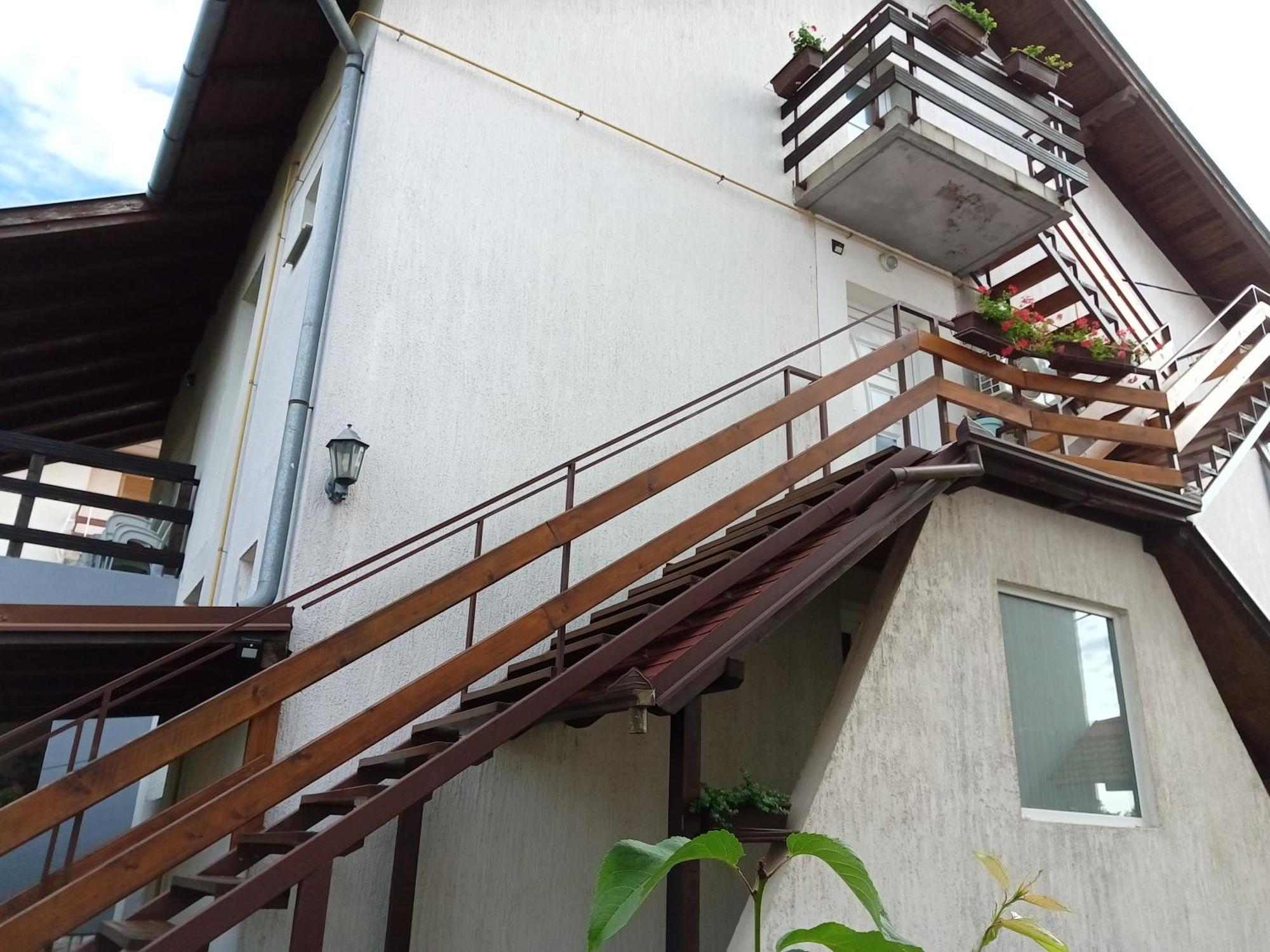 Apartman Kod Dide I Bake ヴコヴァル エクステリア 写真