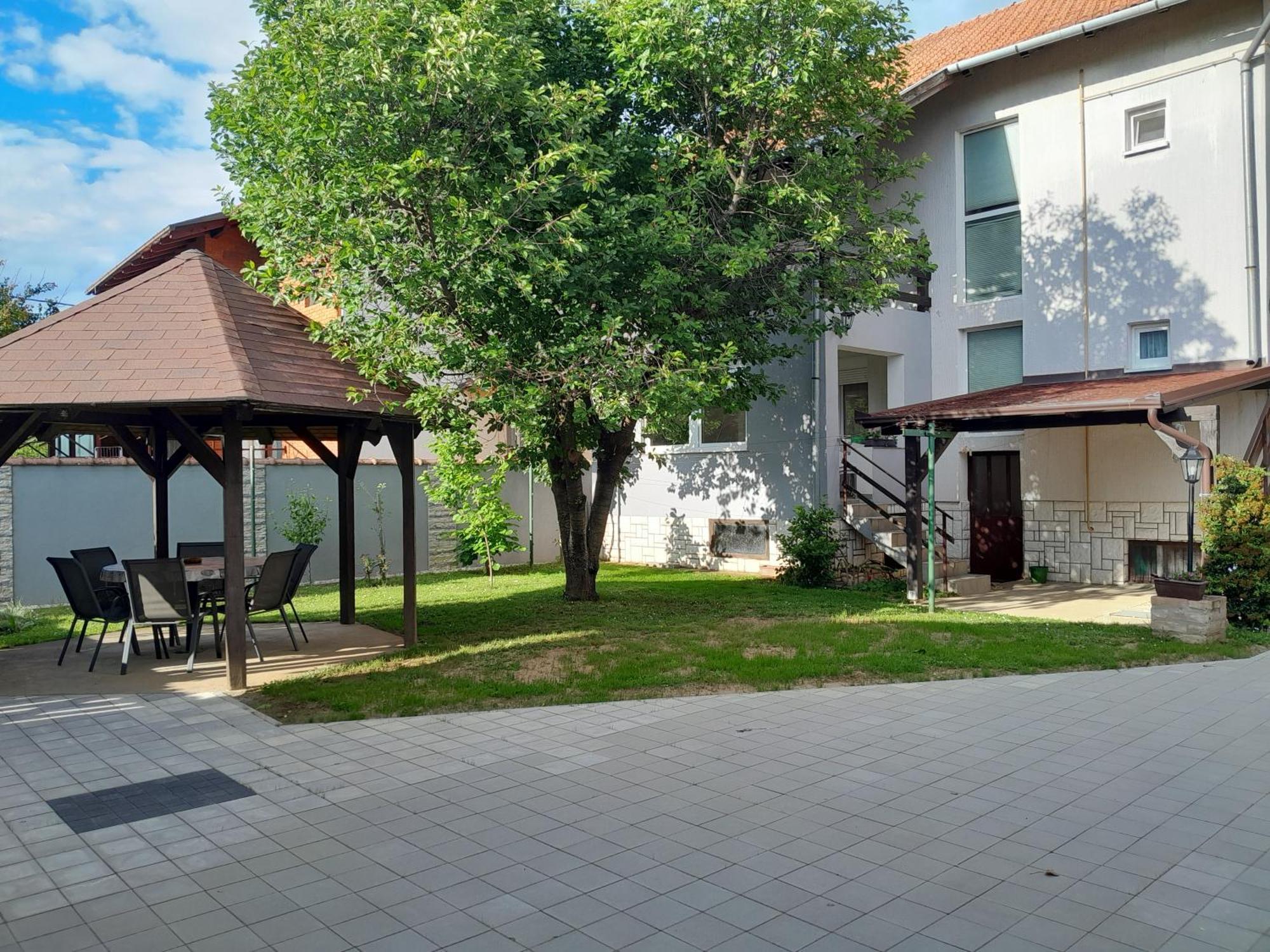 Apartman Kod Dide I Bake ヴコヴァル エクステリア 写真